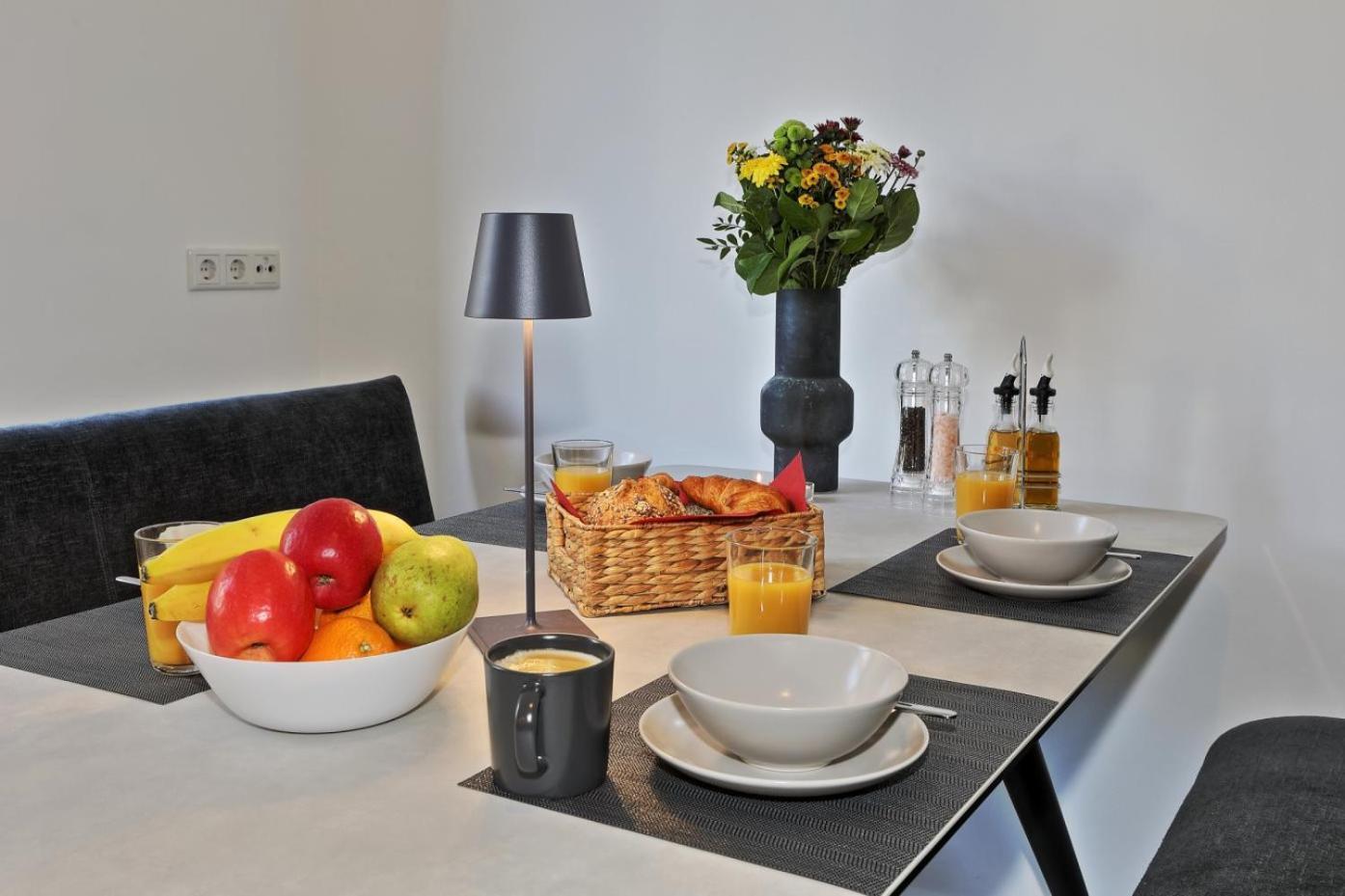 Modernes Apartment Mit Garage & Ps4 Von Stay Your Way Essen Zewnętrze zdjęcie