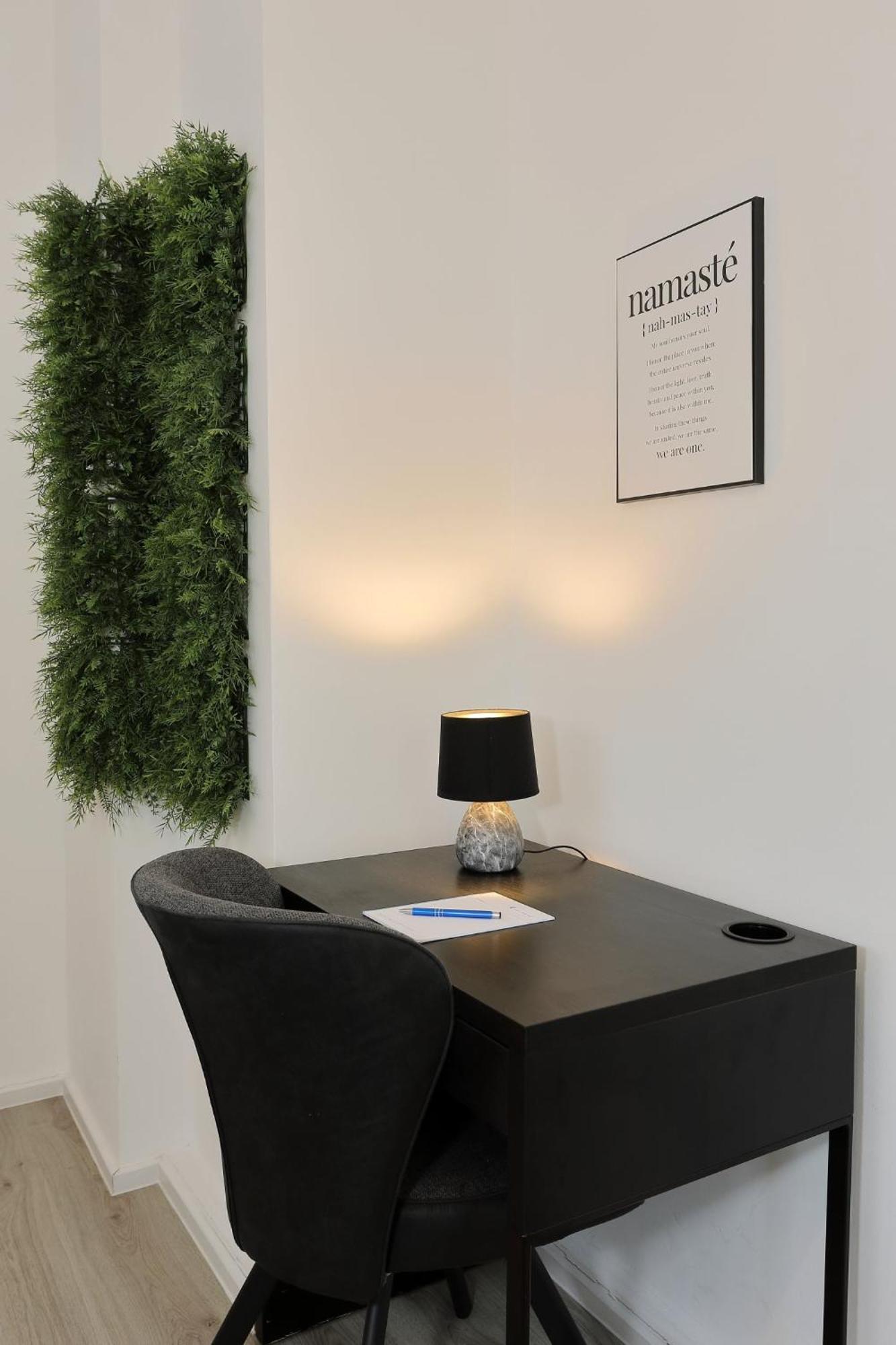Modernes Apartment Mit Garage & Ps4 Von Stay Your Way Essen Zewnętrze zdjęcie